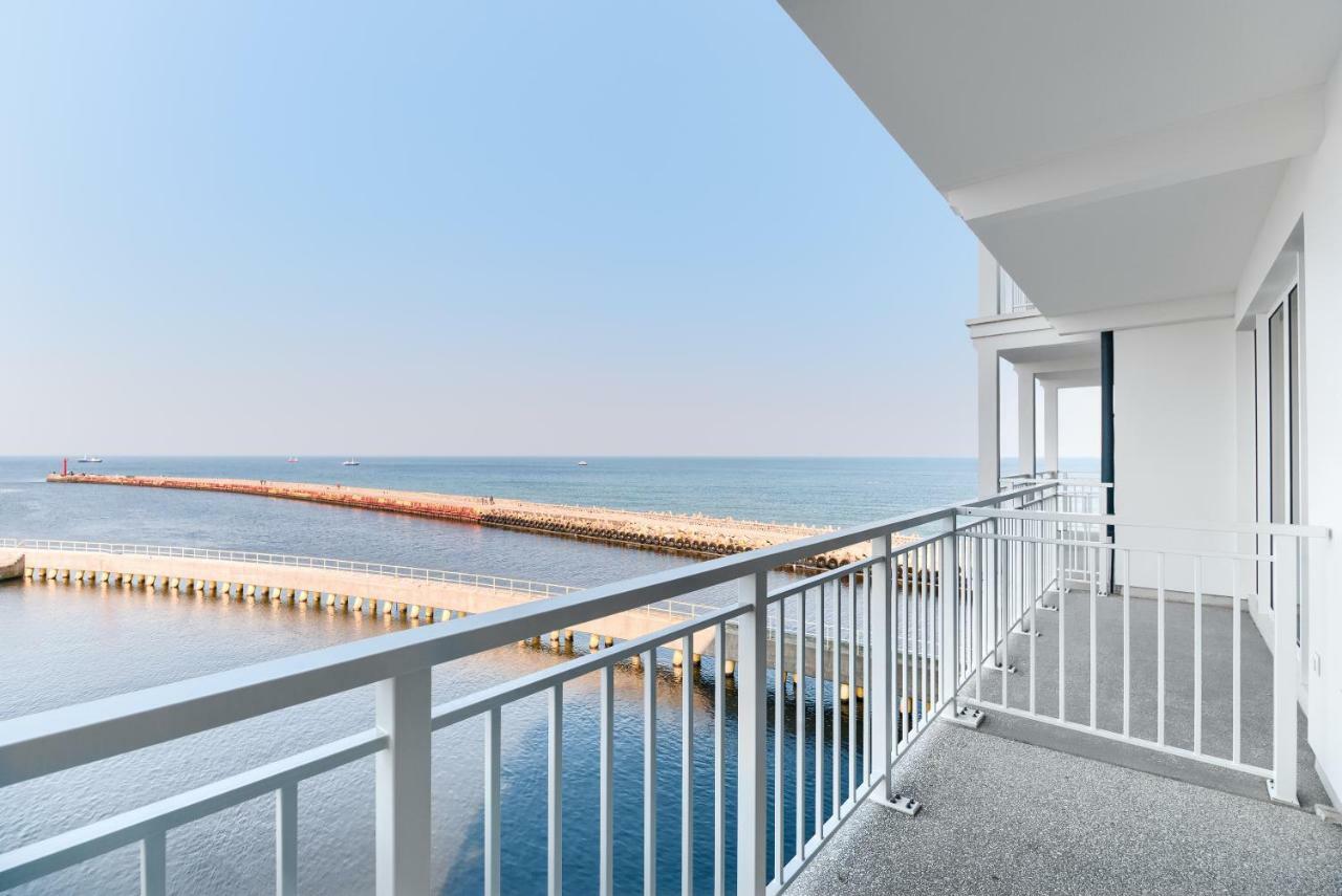 Marina Royale Darlowo - Apartamenty Ultra Mar Nad Morzem ダルウフコ エクステリア 写真